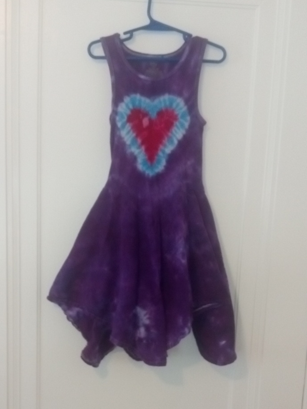 girl 6 purple ribbed tie dye dress heart design, asymmetrical hem
